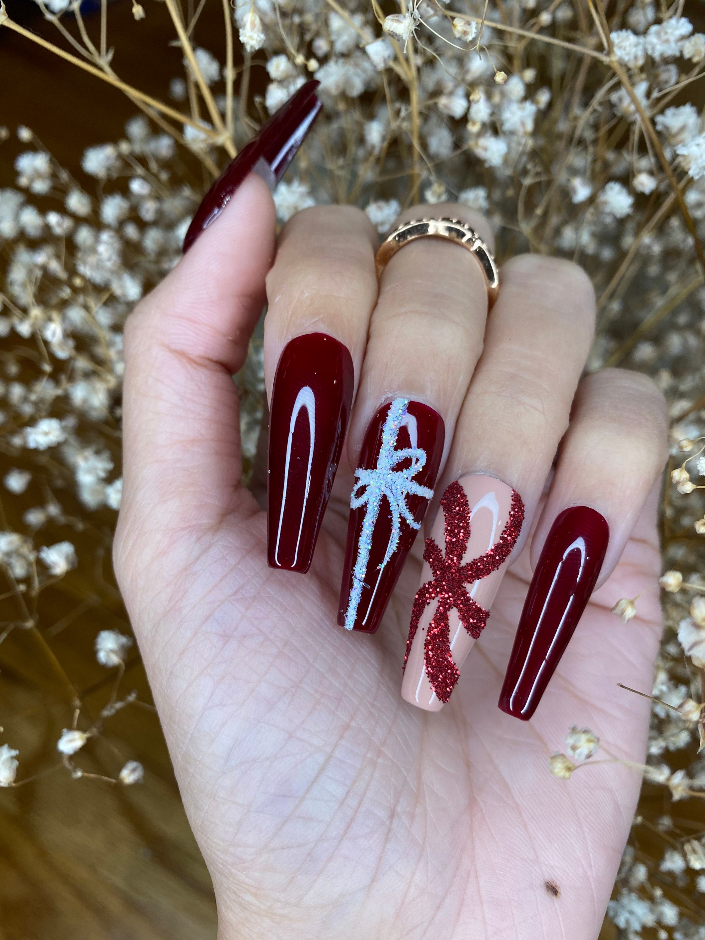 40 Coffin Nail Designs & Shape Ideas for 2024 - The Trend Spotter