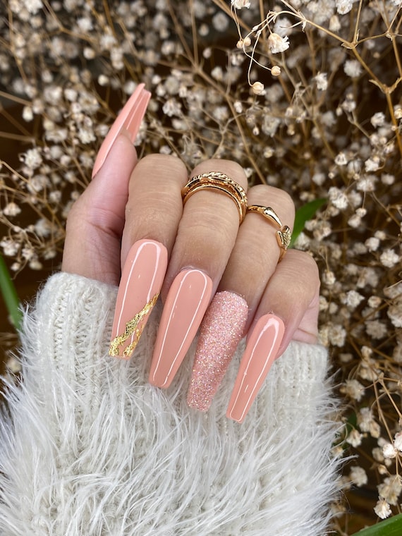 Creamy Peach With Gold Flakes Coffin Press on Nails With Diamond Cute Press  on Nails/ False Nails/ Glue on Nails/ Glitter Nails -  Sweden