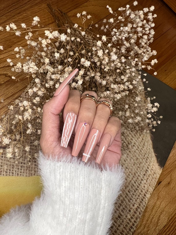 35 Classy Winter Nail Art Ideas and Color Combinations to Inspire Your Next  Mani