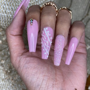 Baby pink sweater nails design coffin press on nails with glitter shine cute press on nails/ winter press on nails/ glitter nails/ Xmas nail image 4