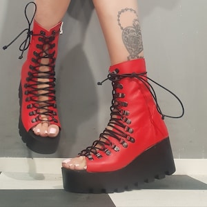 Platform Leather Combat Sandals: Gothic Open Toe Summer Boots