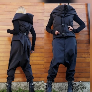 Women Jacket Vest, Sleeveless Jacket, Extravagant Black Jacket, Avant Garde Clothing, Winter Sleeveless VestNonstandarddesign