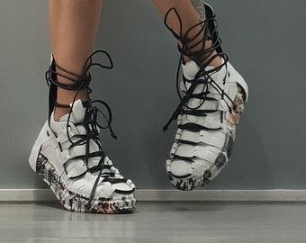 Zapatillas extravagantes de piel auténtica: zapatos góticos grunge
