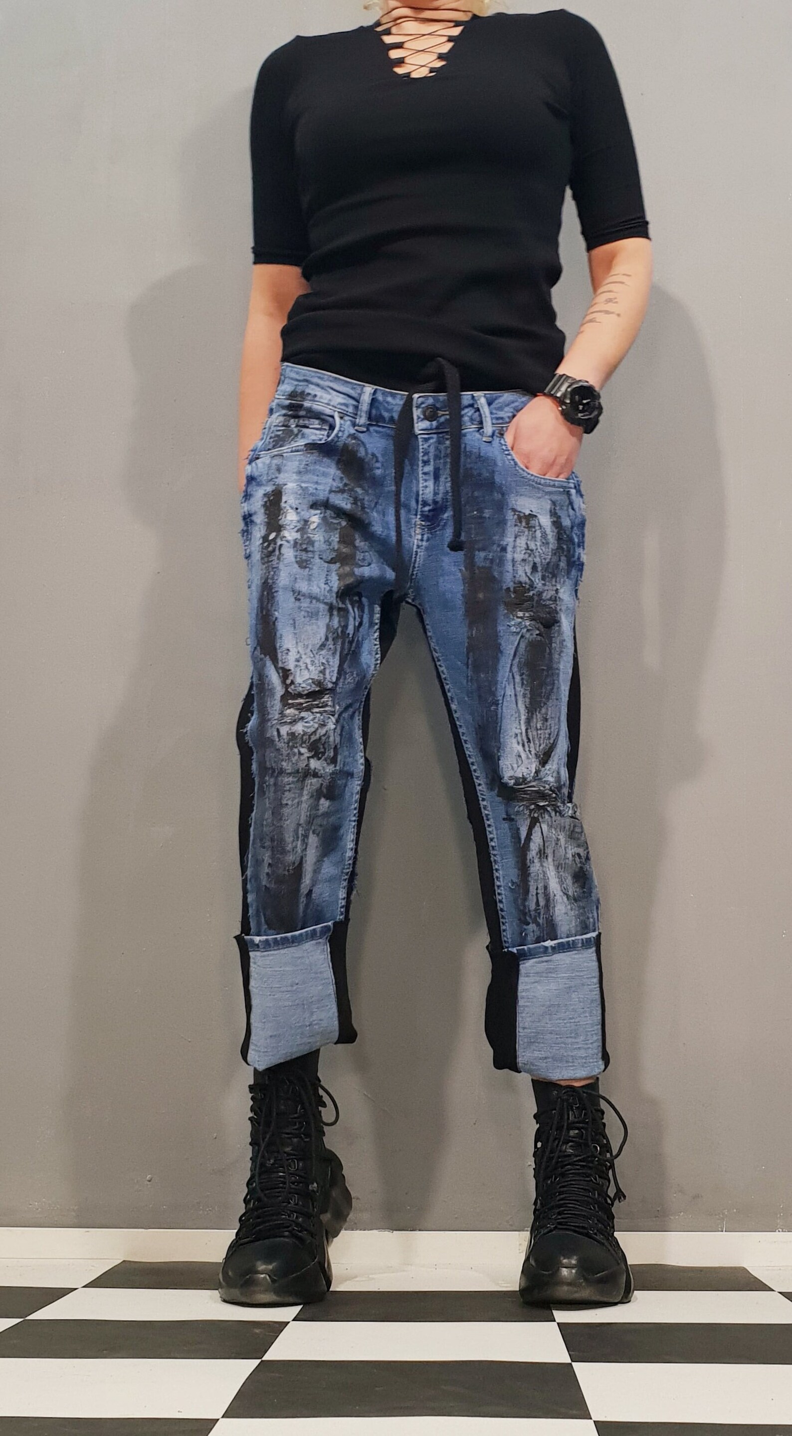 Relaxed Wash Harem Denim Pants Cropped