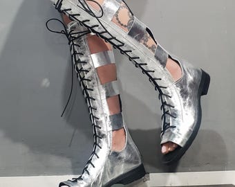 Silver Gladiator Knee-High Boots, Handmade Futuristic Leather Festival Sandals, Open Toe Summer Boots, Flat Sandals