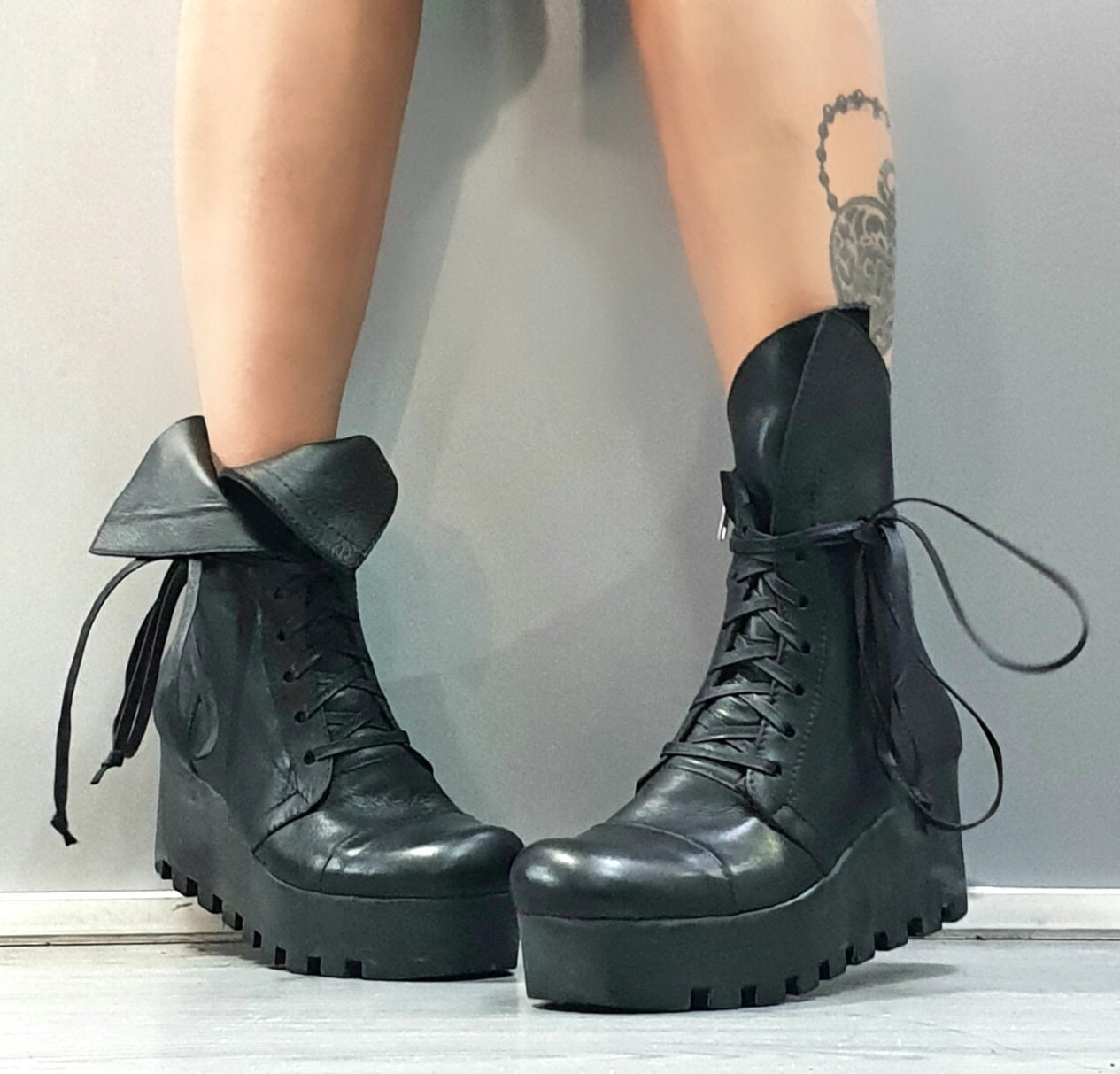 日本製 glamb Agnes lace up boots 日本製 glamb Agnes lace up boots