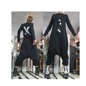 Schwarzer Haremsoverall, Avantgarde-Lose Jumpsuit, extravaganter Jumpsuit, Kleidung in Übergröße, Frauen OverallNonstandarddesign