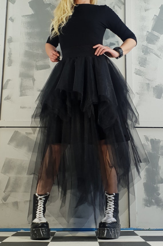 Asymmetrical gothic skirt clearance