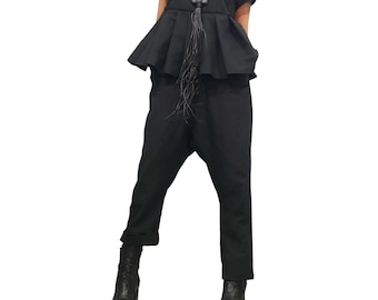 Avant Garde Linen Women's Set: Harem Pants & Loose Top