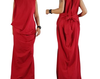 Robe longue rouge avant-gardiste : robe de cocktail sans manches