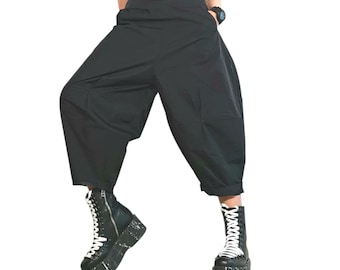 High Waist Black Balloon Pants, Avant Garde Wide Leg Cropped Women's Trousers