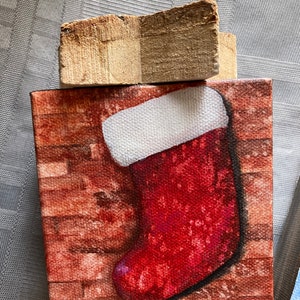 Mini chaussettes avec étoile rustique attachée