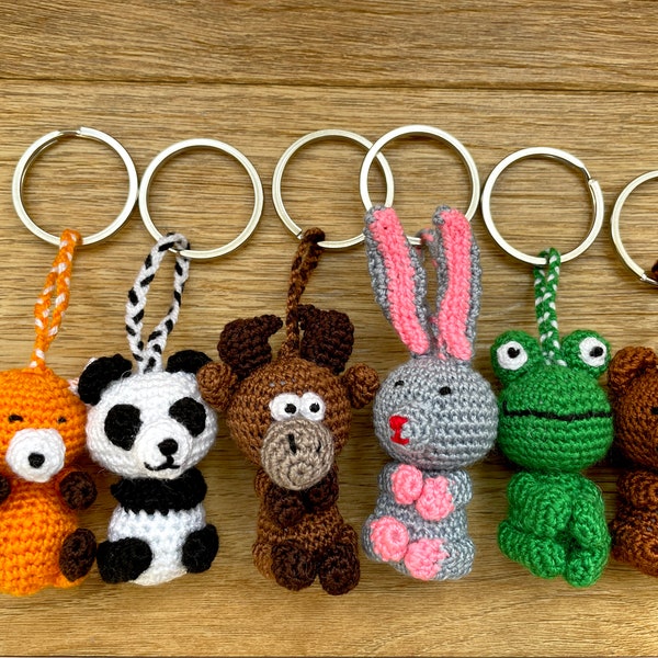 Renard, orignal, lapin, ours, grenouille, panda au crochet, étiquettes de porte-clés animaux des bois, accessoire de sac à dos, certifié WFTO commerce équitable, cadeau pour enfant