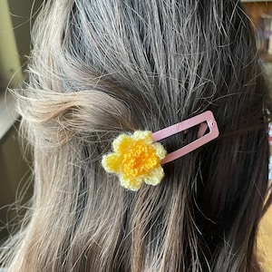 Crochet Daffodil Hair Clips, Set of 2, WFTO certified fair trade, hand-crafted