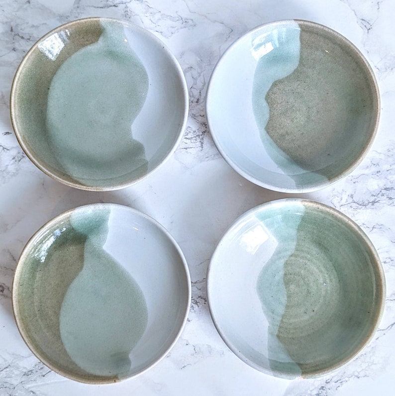 Handmade ceramic dish image 7