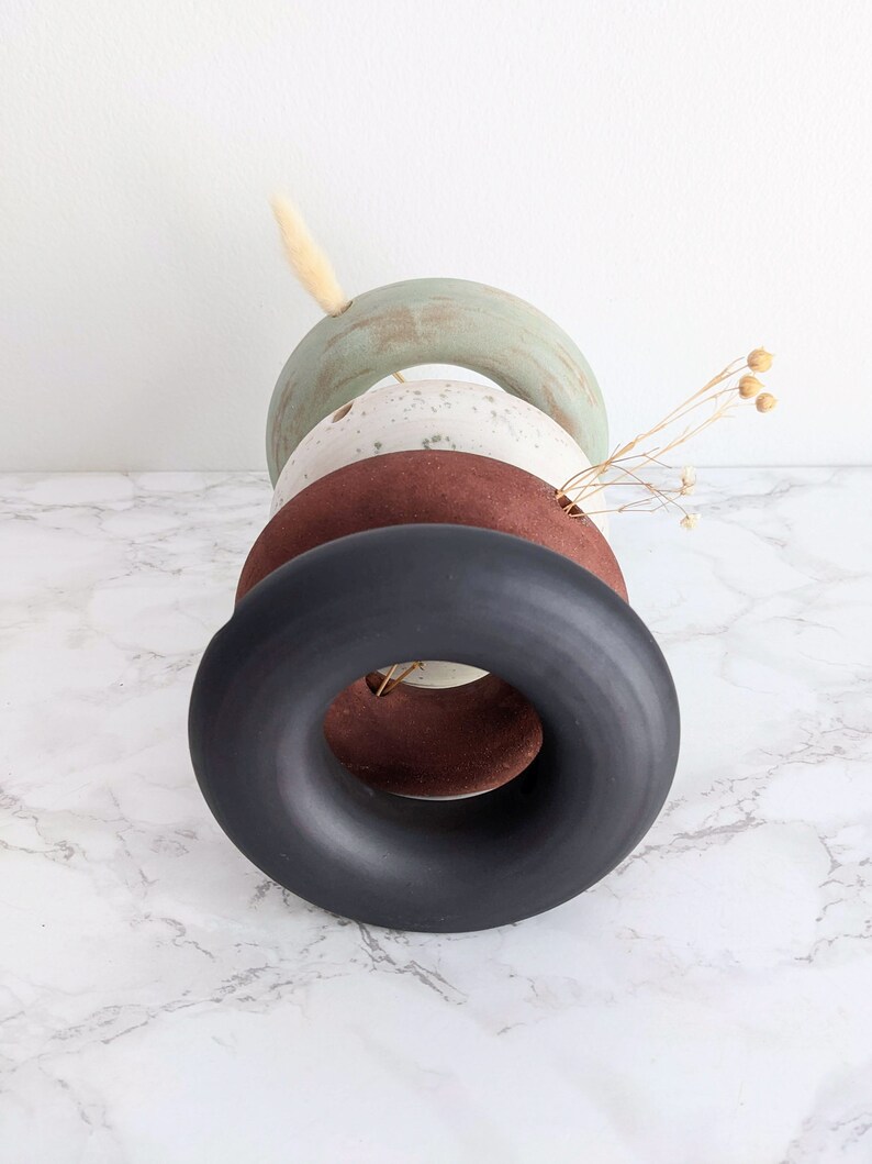 Wheelthrown donut vase image 4