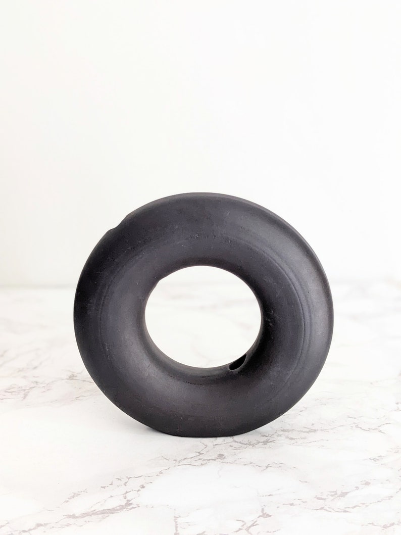 Wheelthrown donut vase image 1