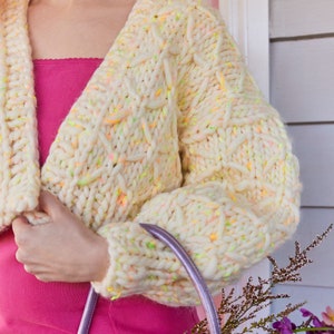 Bright Like a Diamond Cardigan PDF Knitting Pattern image 2