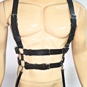 Imbracatura in pelle Cintura per il corpo Imbracatura unisex Imbracatura trasversale Reggiseno da donna Reggiseno in pelle Cintura di ritenuta Cintura regolabile Bondage Doppia cintura Imbracatura