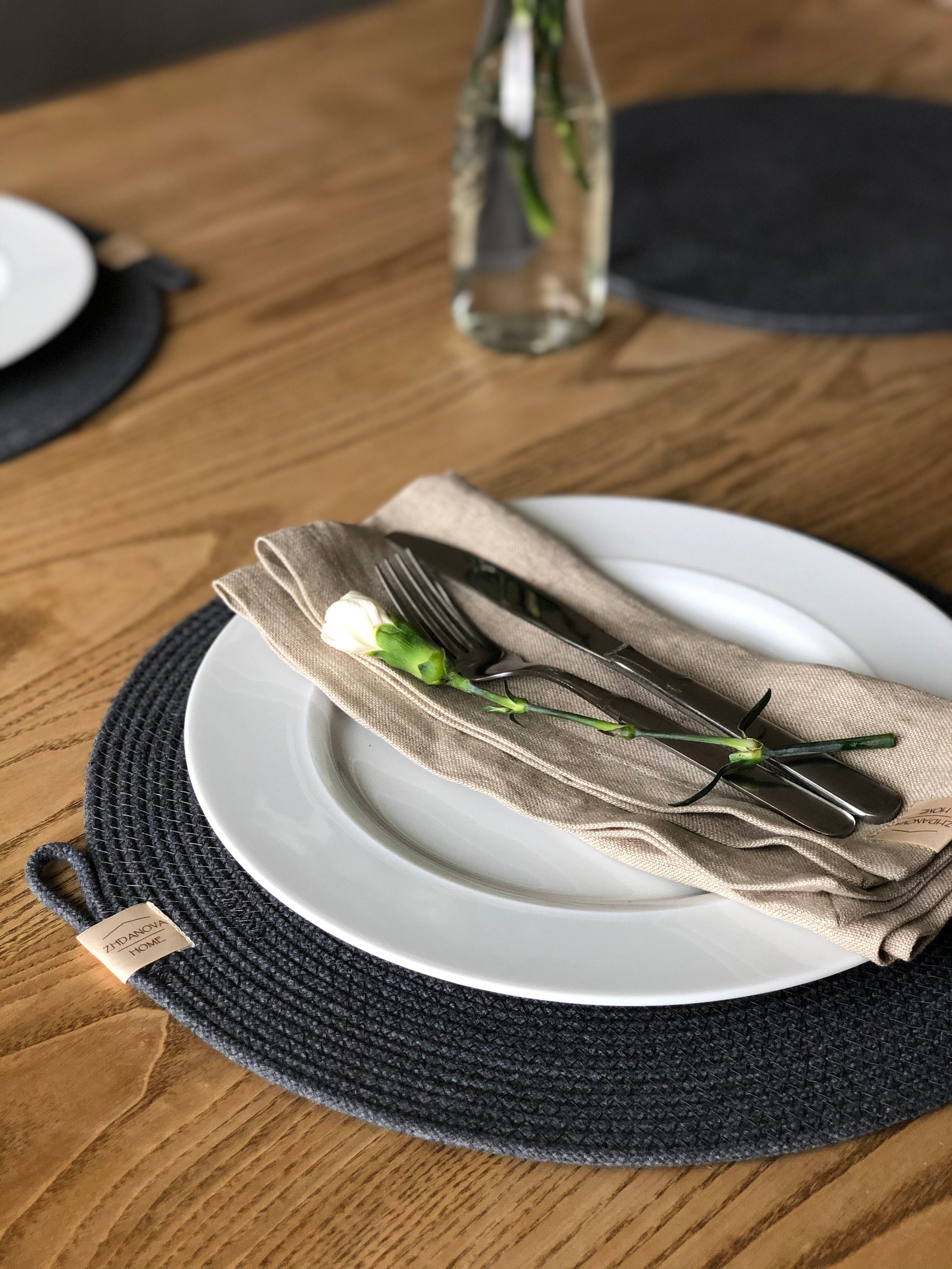 Grey round placematsserving placemats for plates4 grey round Etsy