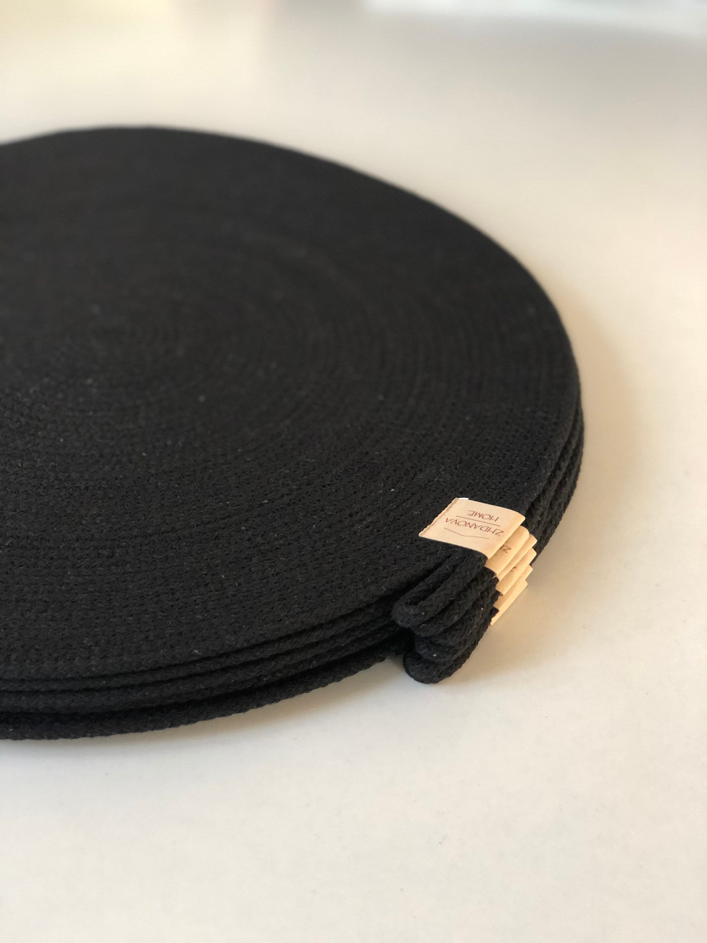 Black round placemats4 black round placematstable Etsy