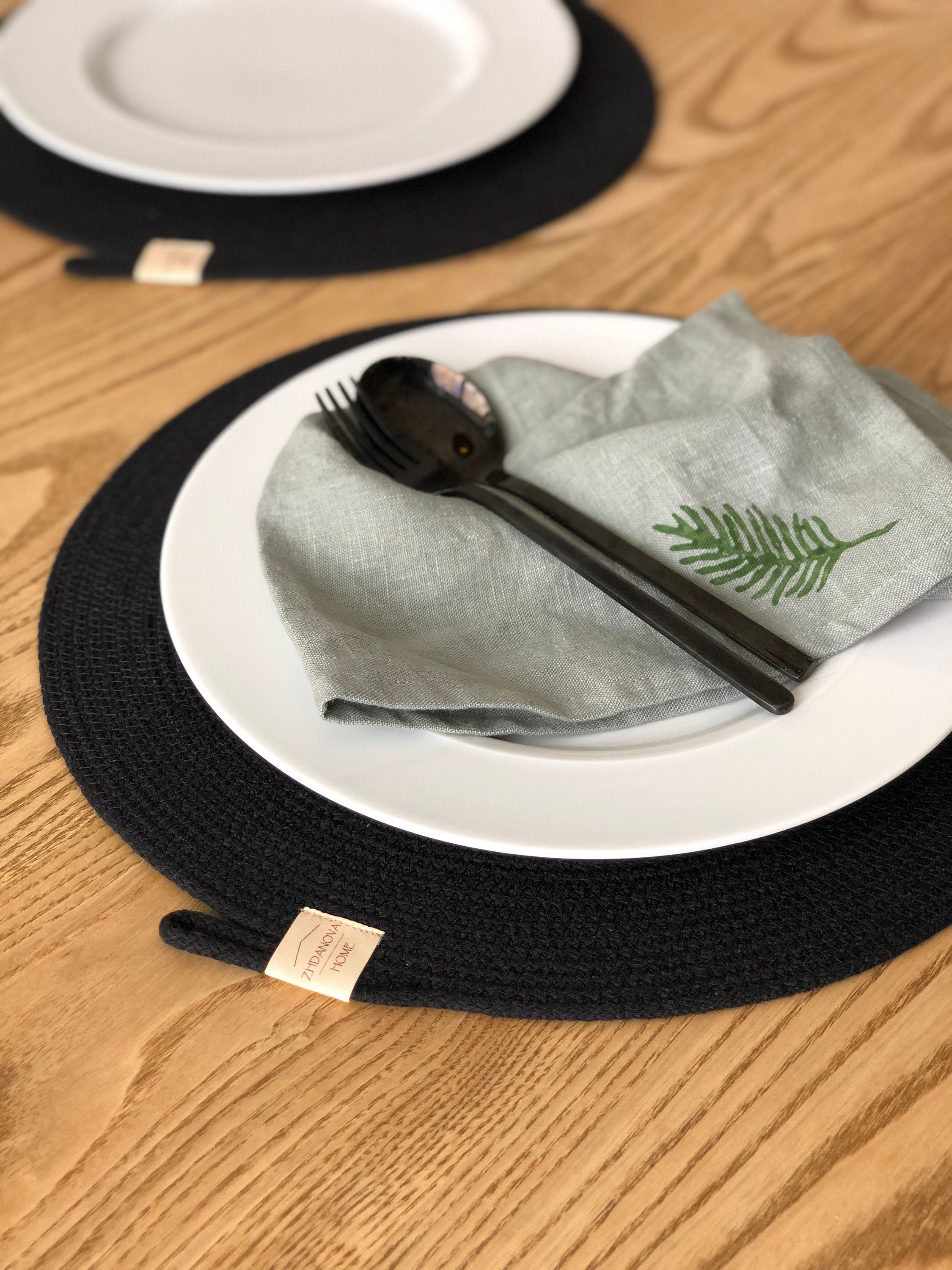 Round light green placemats for plates4 round Etsy