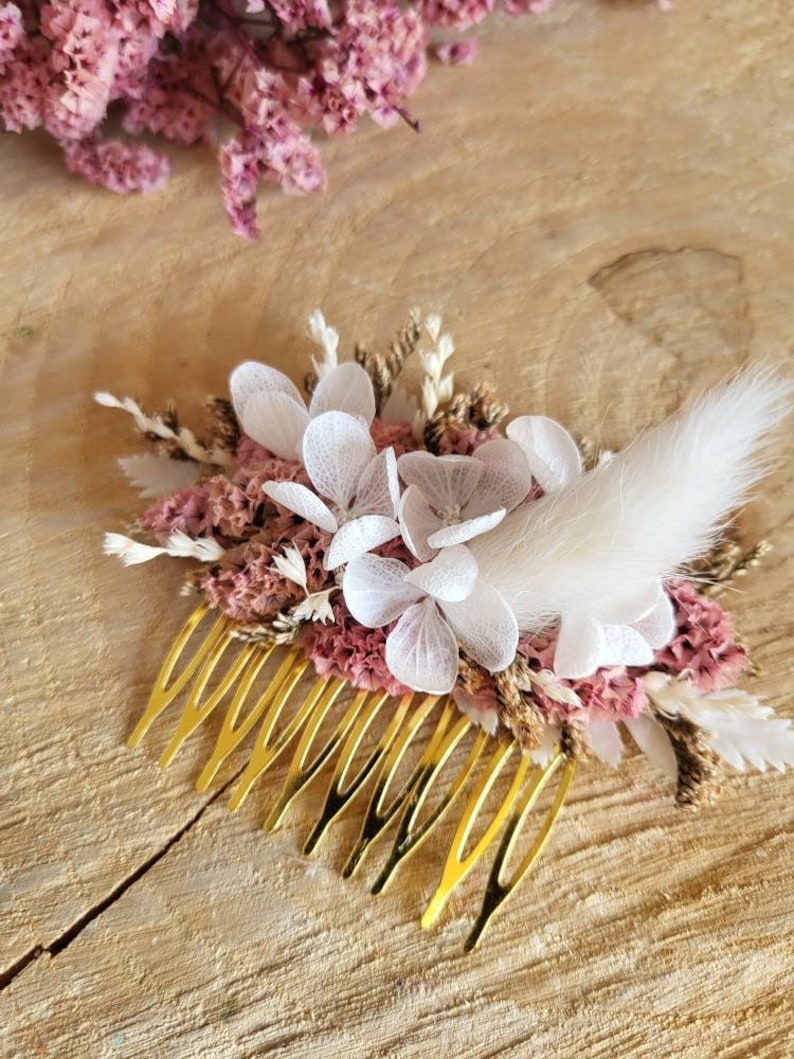 Dried and preserved flower comb Wedding hairstyle accessory Flower comb Bridal comb Bridesmaid Rose clair