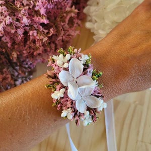 Wedding ribbon bracelet with dried and stabilized flowers, pink, white, green, red, orange - Bridesmaid bracelet, children&#39;s bracelet