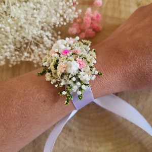 Dried & stabilized white, green and pink flower bracelet Wedding/Bride/Bridesmaid Flower accessories, white flower bracelet image 2