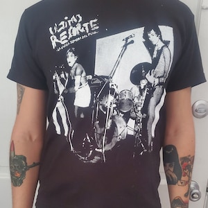 Ultimo Resorte Tshirt La Larga Sombra del Punk