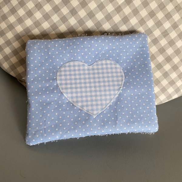 Mini coussin aux pépins de raisin pour réchauffer - cadeau parfait pour une naissance