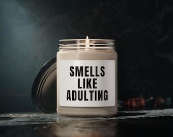 SENT COMME UN ADULTE - Bougie adulte amusante - Bougie de soja parfumée, 9 oz