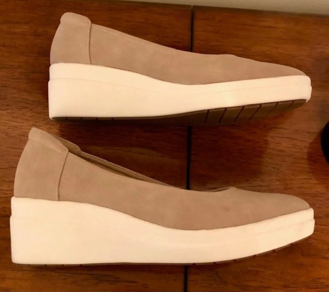 Naturalizer sam wedge sneaker sale