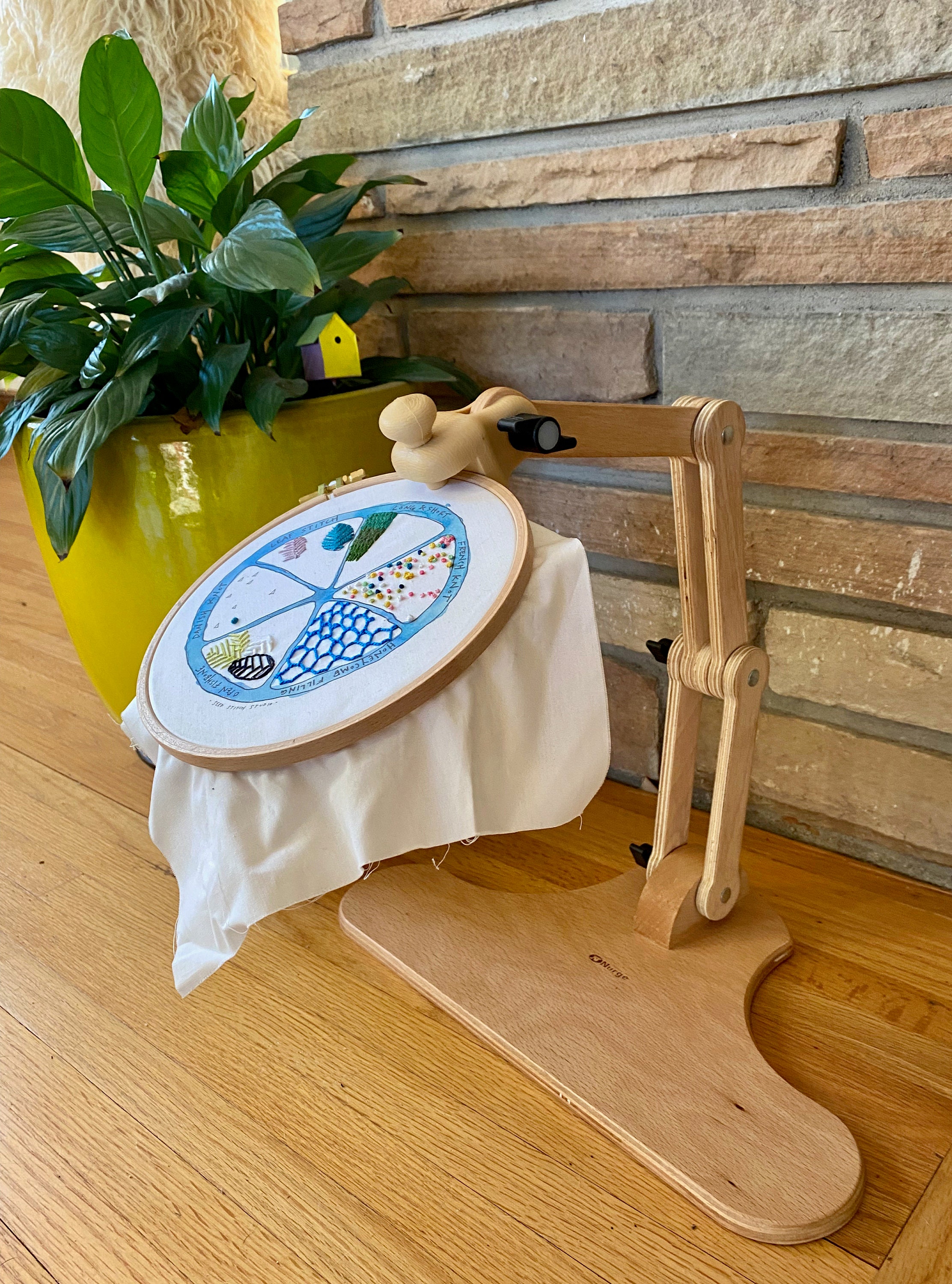 Nurge Adjustable Embroidery Table Stand and Wood Embroidery Hoop , Cross  Stitch Hoop Stand, Embroidery Hoop Holder. Hand Polished Natural Wood  (190/5