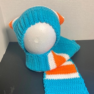 Sports Team Handmade Crochet Slouchy Hat and Scarf Set