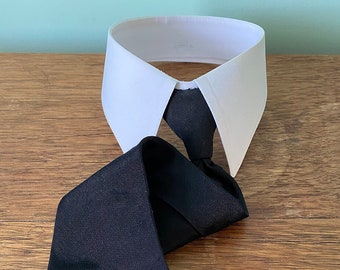 Cravate bouclier noir antique