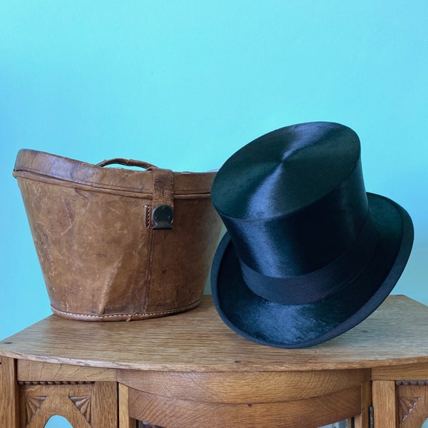Antique top hat with leather hat case size 53,5cm