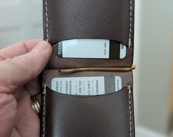 Portefeuille en cuir avec pince à billets