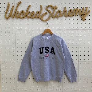 vintage des années 90 Washington and Lee University sweat Washington Crewneck University pull Washington Lee University gris petit