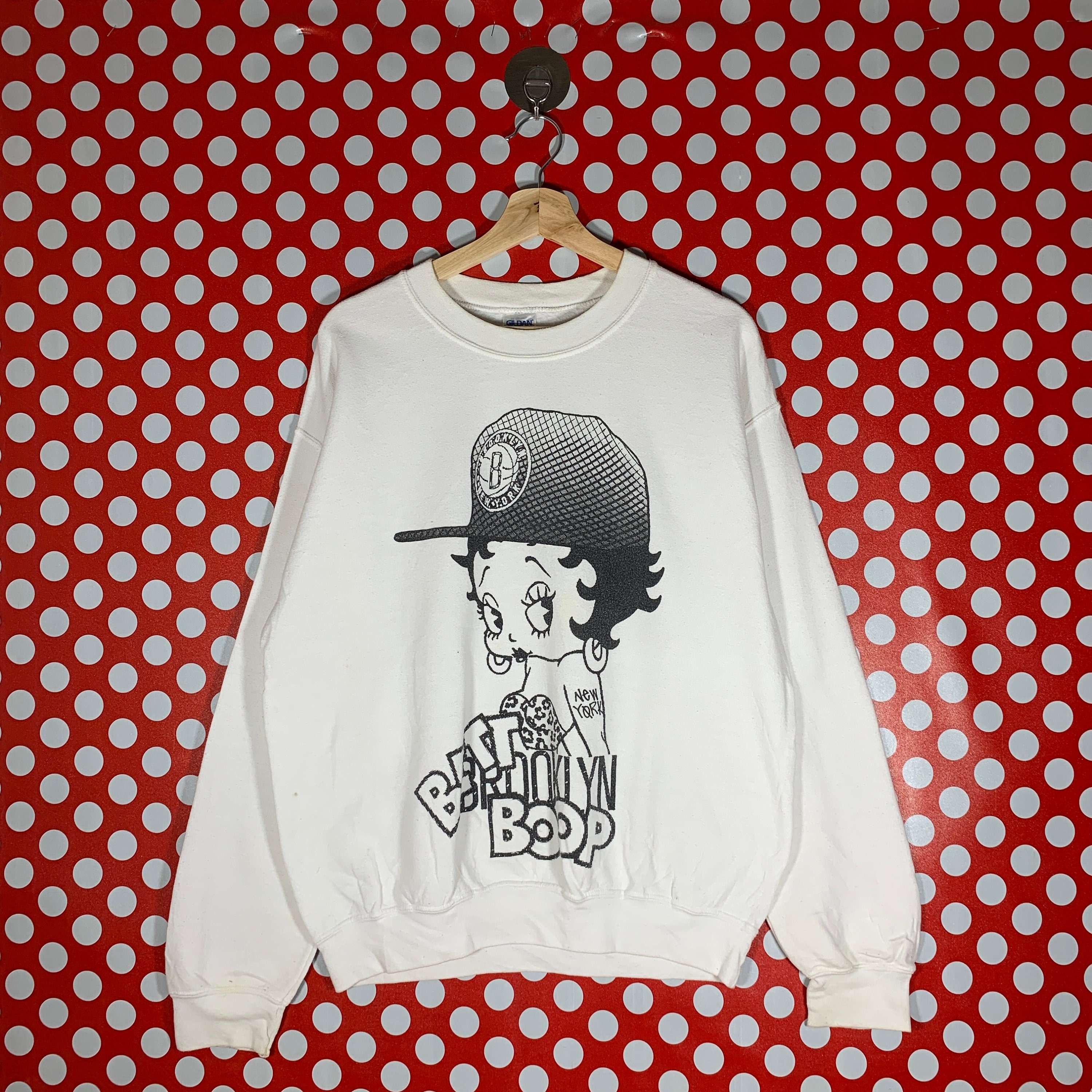 Vintage 00s Betty Boop Sweatshirt Betty Boop Crewneck Betty Boop Jumper Printed Logo White Colour Men's Medium