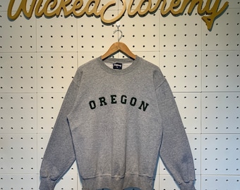 Vintage 90s Oregon Ducks Sweatshirt Oregon Ducks Crewneck Oregon State Sweater Pullover Sportswear Oregon University Print Grey Size Small