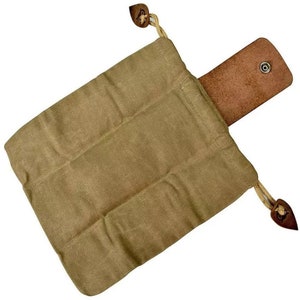 Leather Canvas Bushcraft Bag, Canvas Foraging Pouch for Hiking, Treasures & Seashells, Easy Looping Around Belts