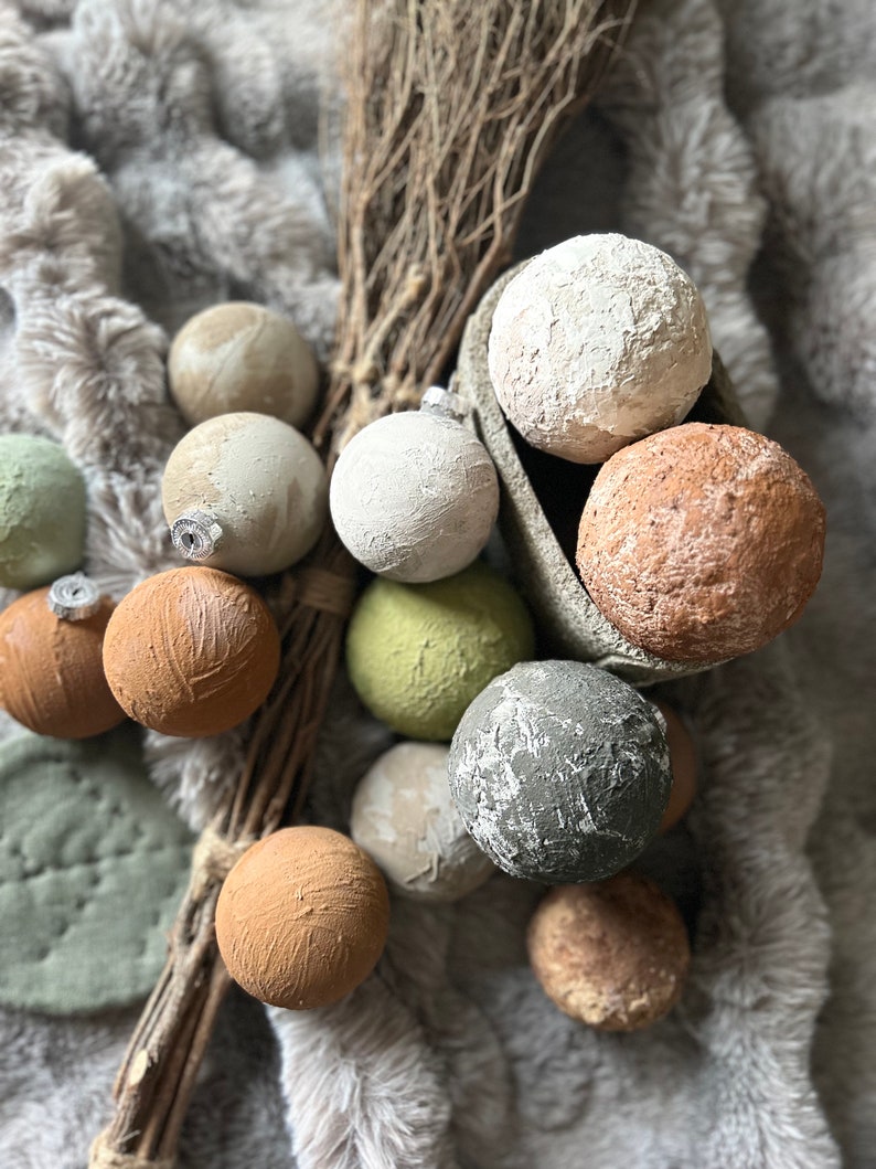 Christmas Ornaments, Texture, Textured Ornaments, Xmas Ornaments