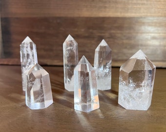 Clear Quartz Tower/Clear Crystal Point/Energy Gift/Healing Crystal/Homedecor