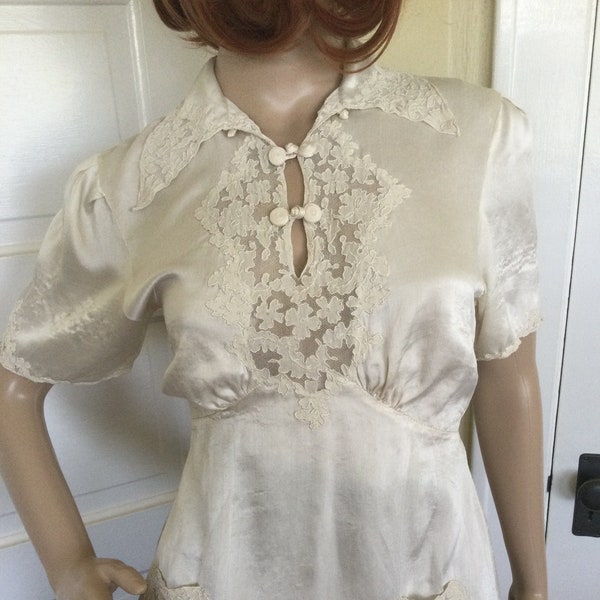 30s 40s S/M Silk Top Beautiful Lace