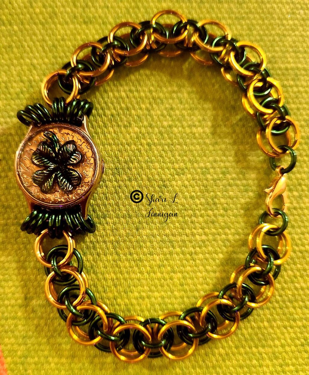 Bracciale Quadrifoglio Portafortuna LIKGREAT – Gioiello Irlandese In Acciaio Inox Per Donna