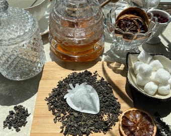 Bolsita de té con forma de fresa (6 unidades) / Envío gratis / 1 mini palito de madera con forma de panal / 6 bolsitas de té / Regalo para amantes de la fruta /