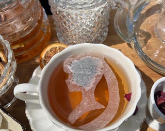 Sailor Moon 6 Shaped Tea Bag | FREE Shipping | 1 Mini Wooden Honeycomb Stick | 6 Tea Bags | Gift for Sailor Moon Fans |