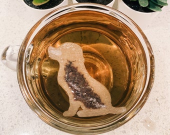 Regalo único para amantes de los perros / Envío GRATIS / 1 mini palito de madera con forma de panal / 6 bolsitas de té / Regalo de cumpleaños / Regalo de agradecimiento /