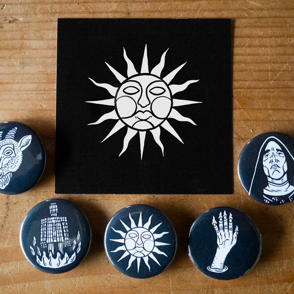 The Wickerman Badge Set 1 - thefolklorebox ~ the folklore box ~ the folk lore box ~ Lord Summerisle  ~ Wicker Man ~ hand of glory